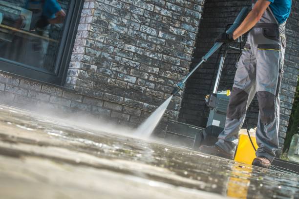 Best Restaurant Pressure Washing  in Myrtle Grove, FL