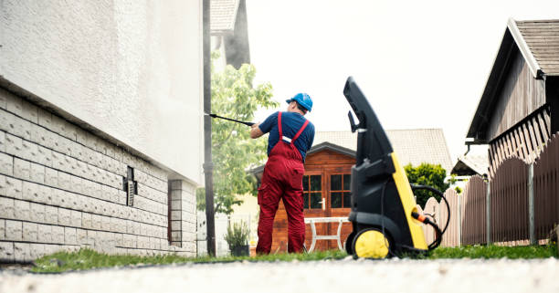 Best Spring Cleaning  in Myrtle Grove, FL